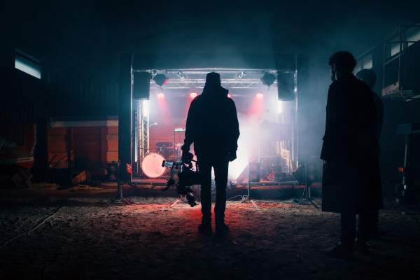 jon-flobrant-462820-unsplash